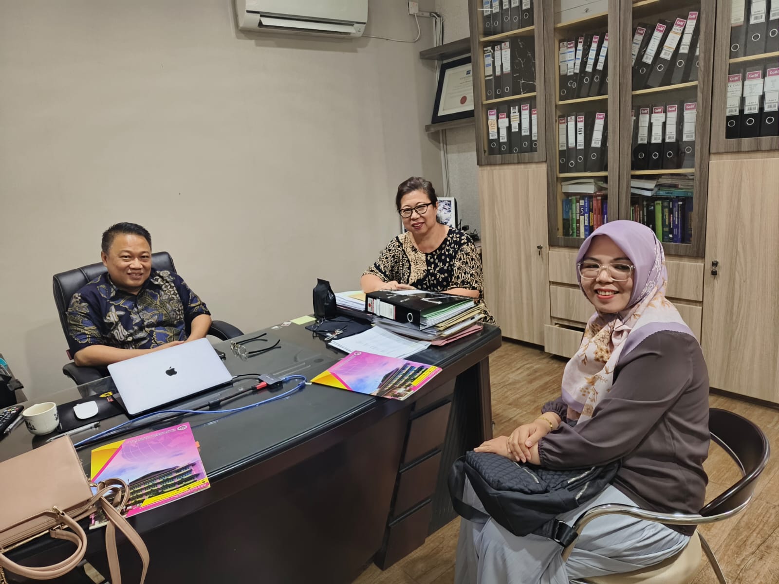 TINGKATKAN MUTU MAHASISWA DAN CALON LULUSAN, PRODI D3 AKUNTANSI JALIN KERJASAMA DENGAN KAP GAFAR SALIM PADANG