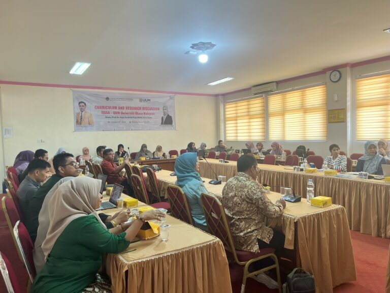 Dosen Akuntansi Ikut dalam Kegiatan Curriculum and Research Discussion FEB UNP dengan UUM Malaysia
