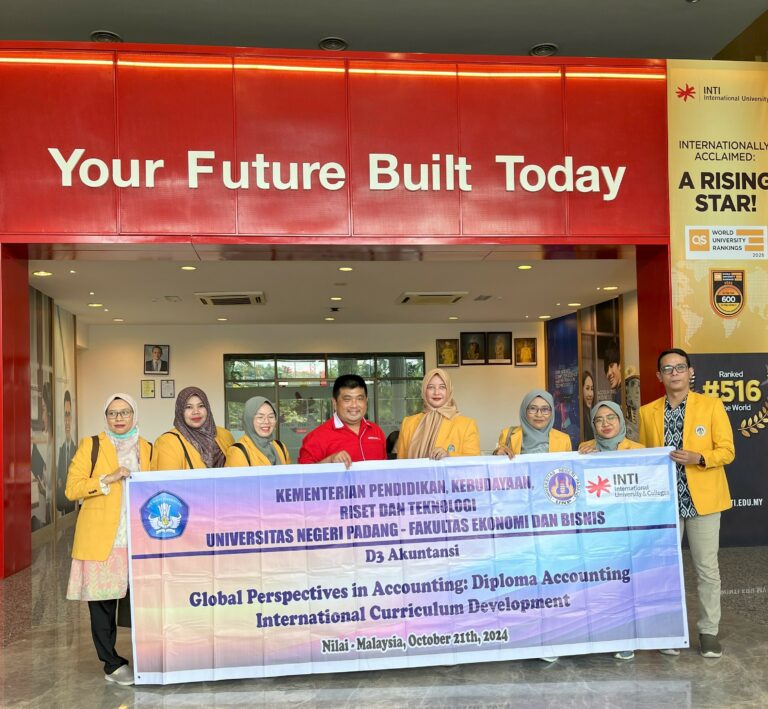 Diskusi Pengembangan Kurikulum Internasional D3 Akuntansi FEB UNP dengan INTI Internasional University & Colleges