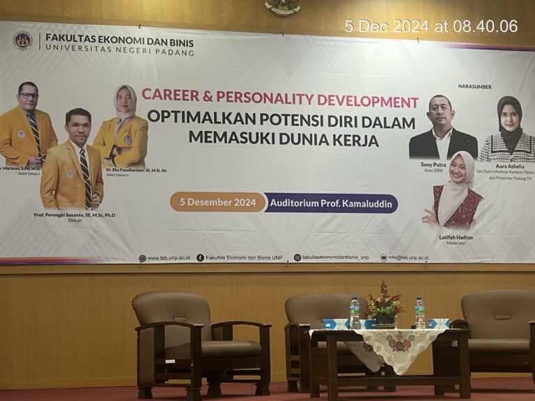 Career & Personality Development FEB UNP untuk Lulusan Periode Wisuda Desember 2024