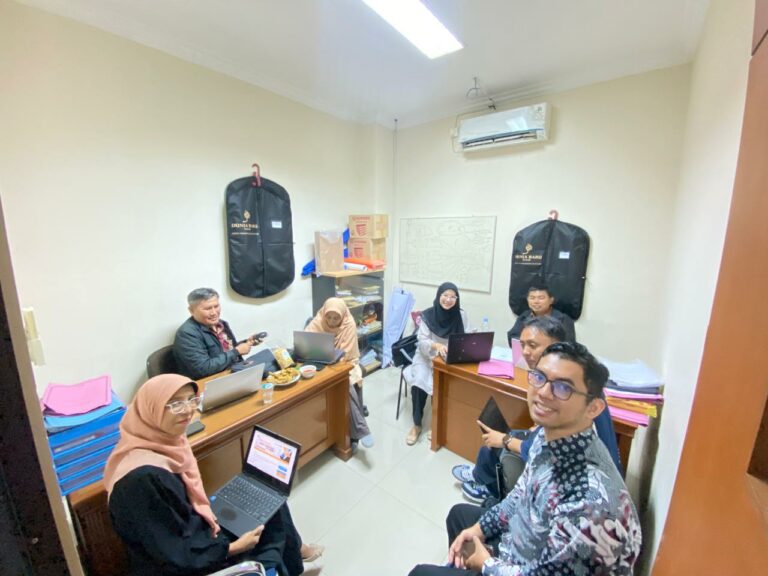 JNKA FEB UNP Gelar Diskusi Persiapan Akreditasi Jurnal